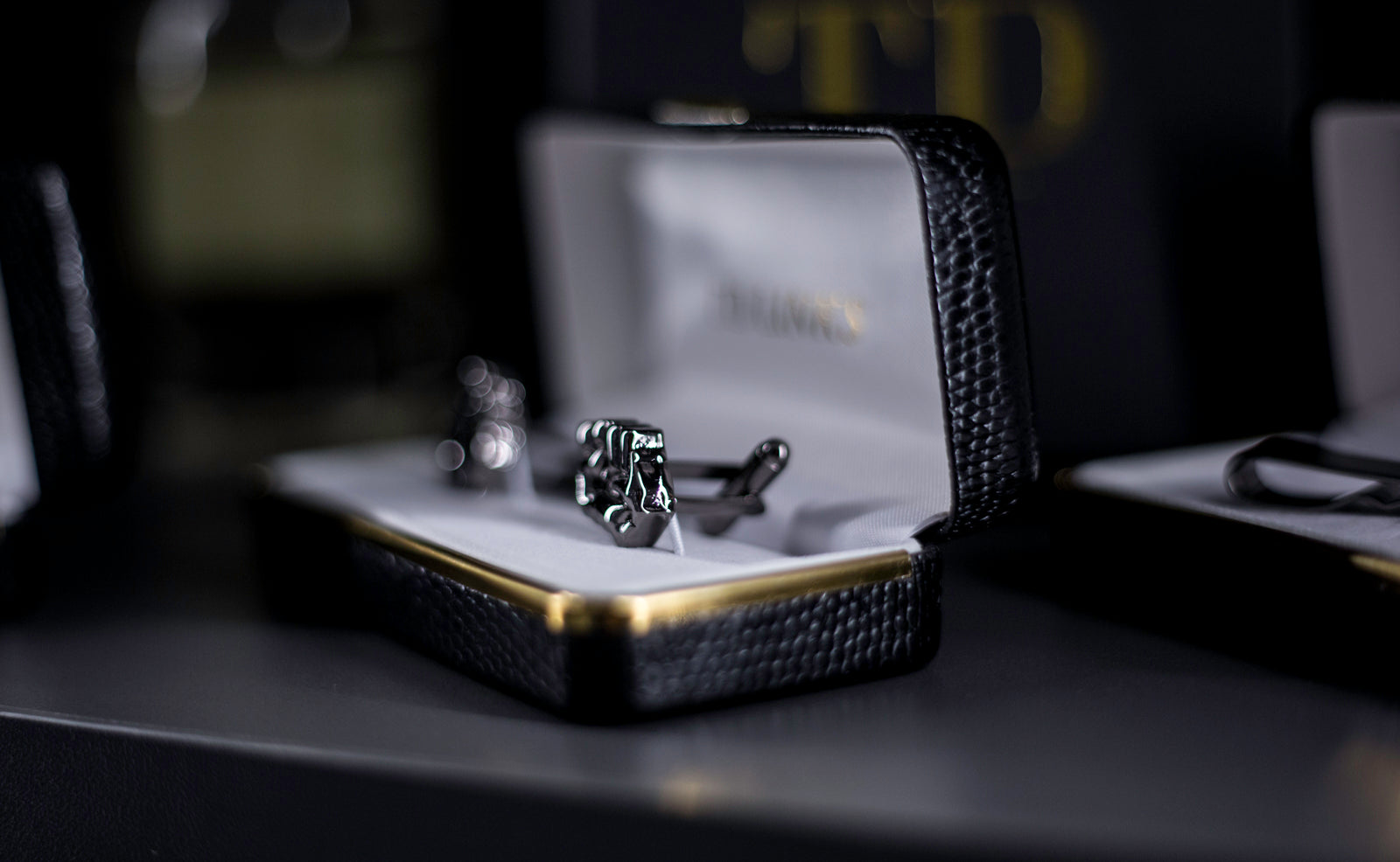 Cufflinks
